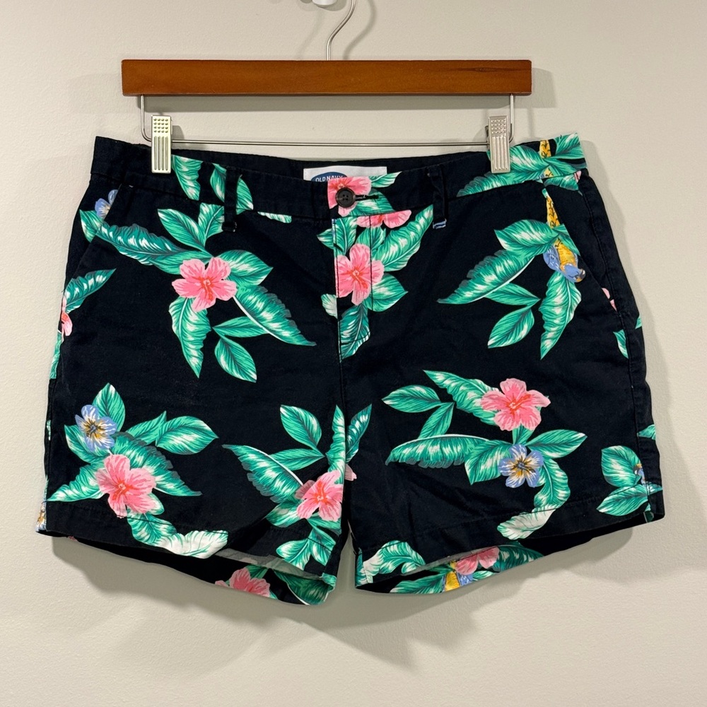 Old Navy Women’s Black Floral Tropical Print Shorts Size 10